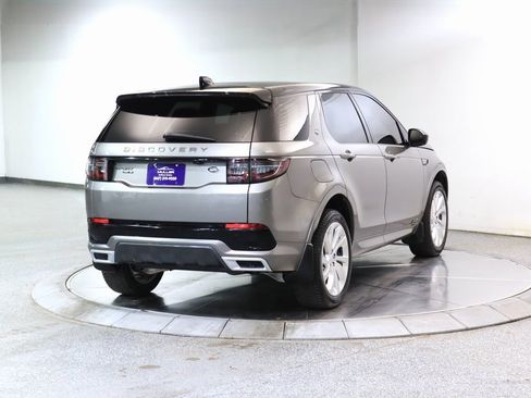Used 2020 Land Rover Discovery Sport SE R-Dynamic image 8