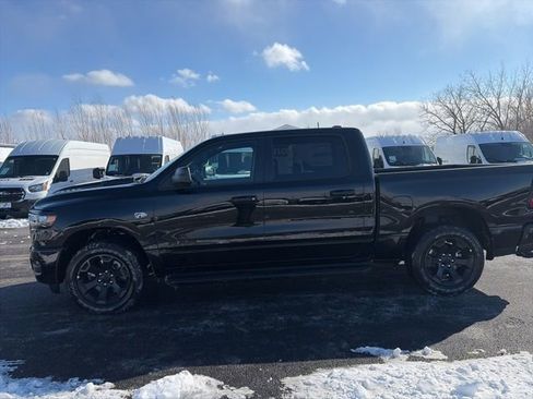 New 2026 RAM 1500 Express image 2