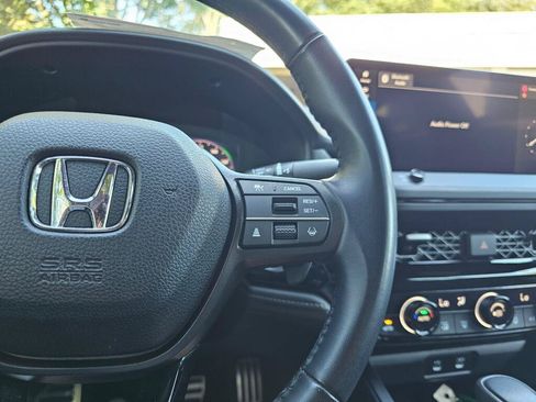 Used 2023 Honda Accord Sport image 34
