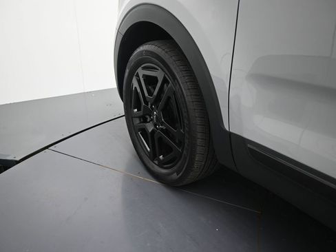 Certified 2023 Kia Telluride SX Prestige X-Line AWD/4WD image 11