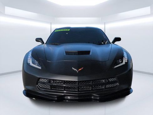 Used 2017 Chevrolet Corvette Stingray Coupe w/ 2LT Preferred Equipment Group RWD image 8