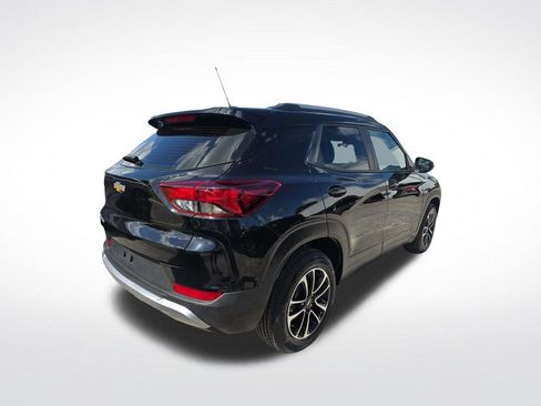 Used 2026 Chevrolet TrailBlazer LT FWD image 6