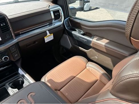 New 2025 Ford F250 King Ranch w/ Chrome Package image 14