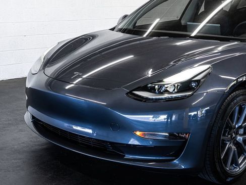 Used 2022 Tesla Model 3 Long Range AWD/4WD image 12