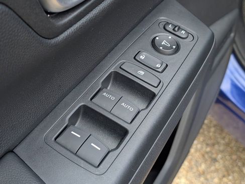 Certified 2025 Honda CR-V Sport image 15