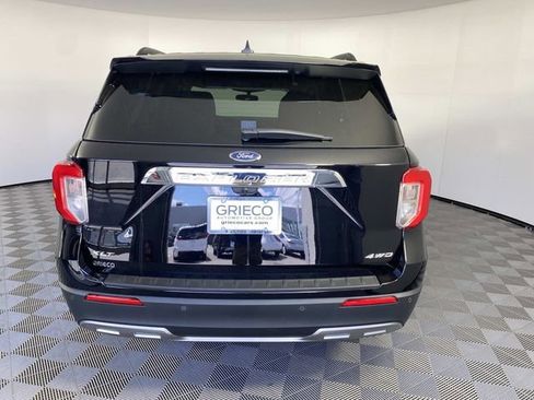 Used 2023 Ford Explorer XLT w/ Equipment Group 202A AWD/4WD image 7