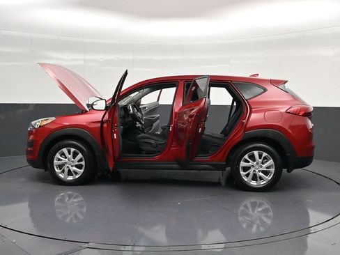 Used 2021 Hyundai Tucson SE FWD image 40