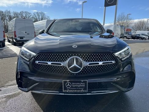 Certified 2025 Mercedes-Benz GLC 300 4MATIC image 2