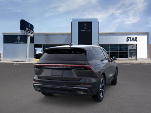 New 2025 Lincoln Nautilus Premier w/ Jet Appearance Package image 8