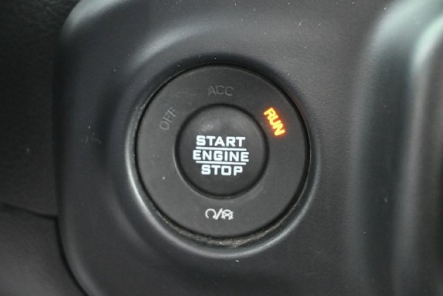 Used 2022 Jeep Gladiator Sport AWD/4WD image 34