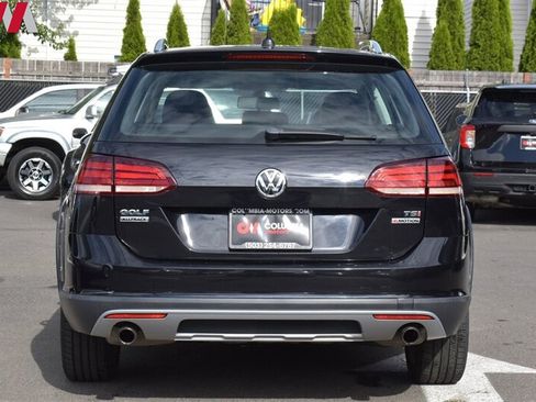 Used 2018 Volkswagen Golf Alltrack SE AWD/4WD image 4