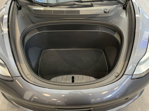 Used 2018 Tesla Model 3 Long Range image 37