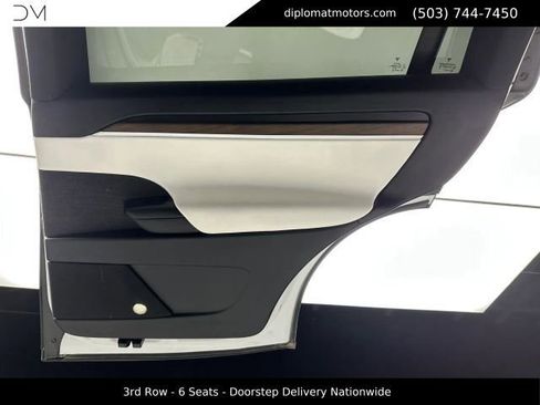 Used 2023 Tesla Model X AWD/4WD image 28
