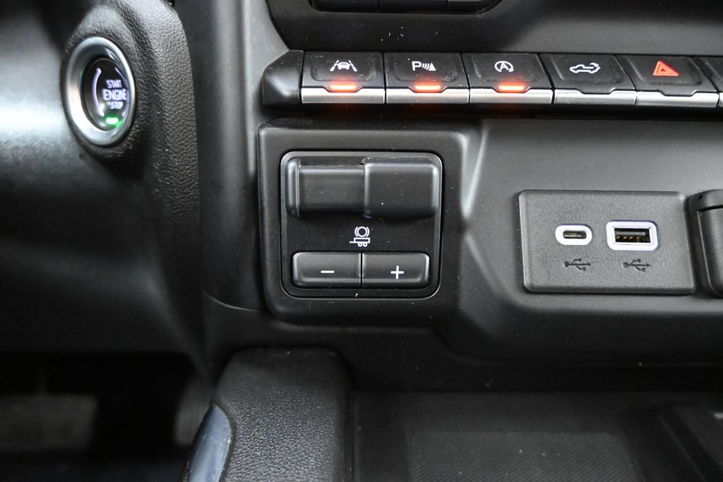 Used 2020 GMC Sierra 1500 AT4 w/ Off-Road Performance Package AWD/4WD image 33