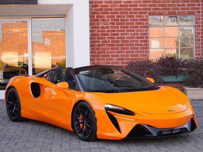 Used 2025 McLaren Artura Spider