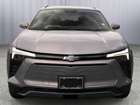 New 2025 Chevrolet Blazer EV LT image 2