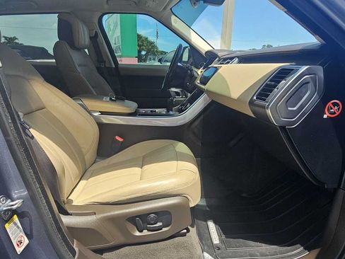 Used 2018 Land Rover Range Rover Sport SE AWD/4WD image 29