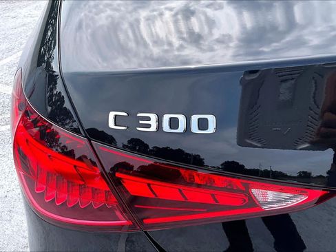 Used 2024 Mercedes-Benz C 300 Sedan image 30