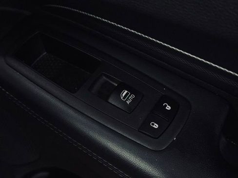 Used 2022 Dodge Durango GT image 18