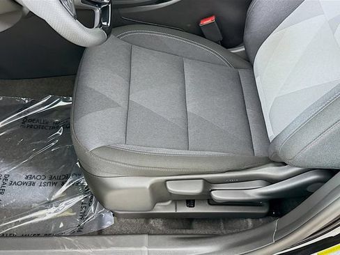 New 2026 Chevrolet Trax RS FWD image 20
