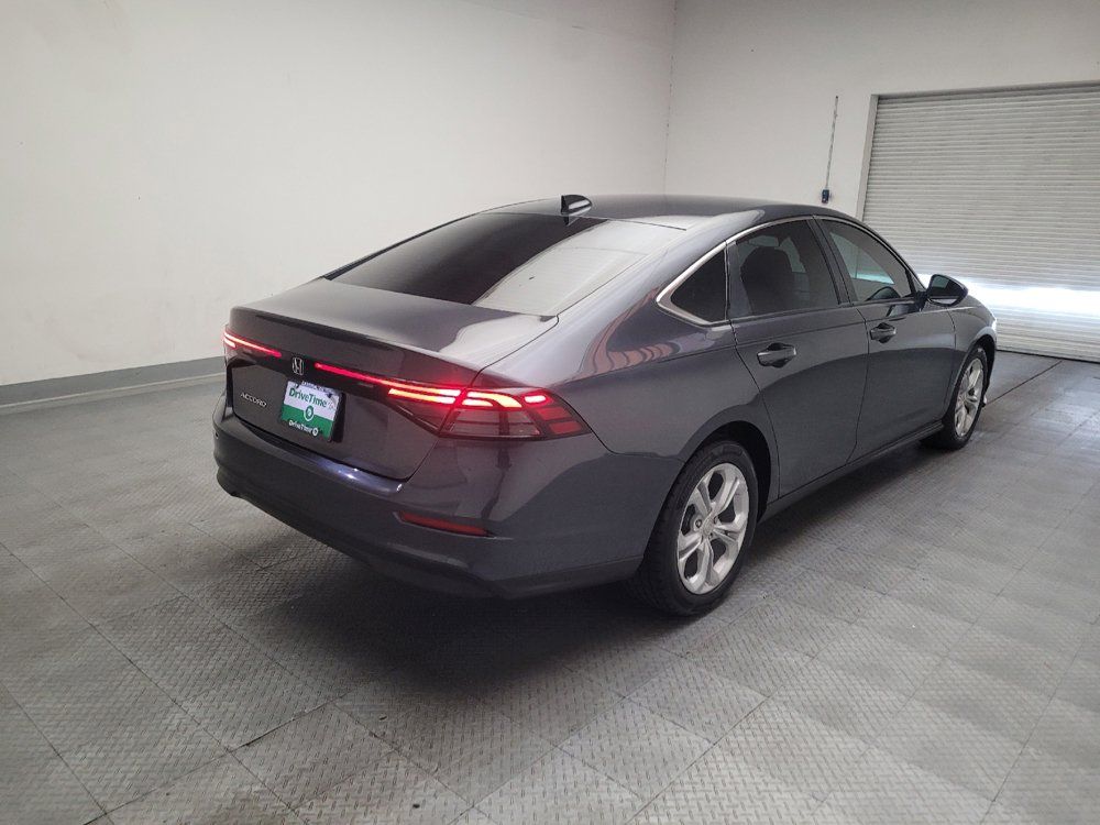 Used 2023 Honda Accord LX image 9