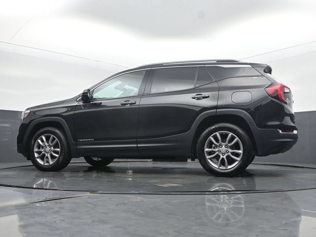 Used 2024 GMC Terrain SLT AWD/4WD image 51