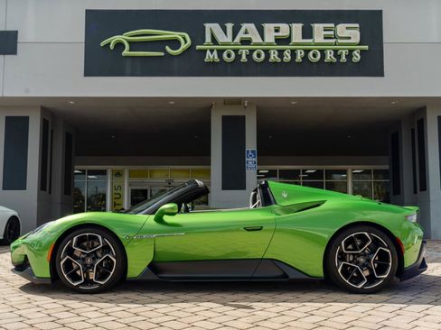 Used 2023 Maserati MC20 Spyder RWD image 23