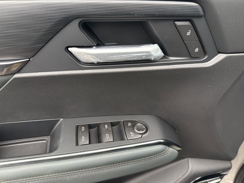 New 2026 GMC Acadia AT4 image 18