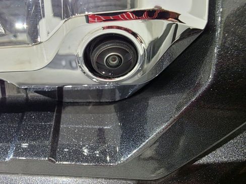 Used 2025 Toyota Tundra Limited image 28