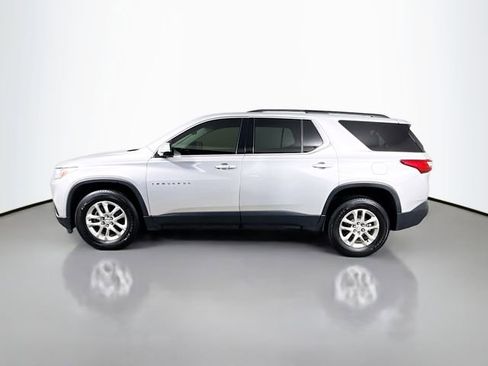 Used 2020 Chevrolet Traverse LT image 9