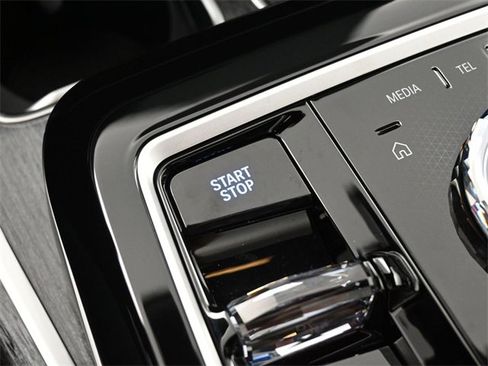 New 2026 BMW i7 eDrive50 w/ M Sport Package image 32