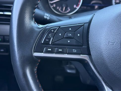 Used 2022 Nissan Sentra SR w/ Midnight Edition FWD image 30