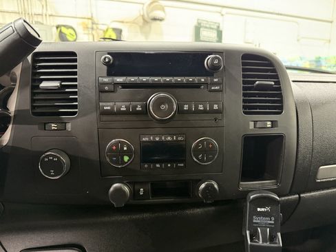 Used 2012 GMC Sierra 2500 SLE w/ HD SLE Premium Package image 13