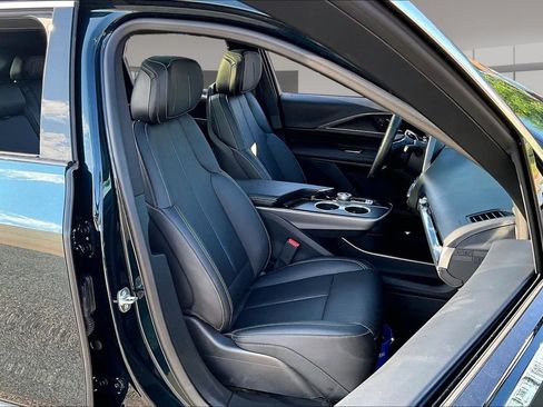 Certified 2024 Cadillac Lyriq Luxury w/ LPO, Floor Liner Package AWD/4WD image 7