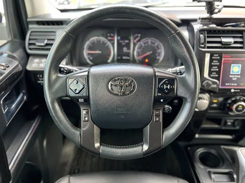 Used 2021 Toyota 4Runner TRD Off-Road Premium AWD/4WD image 13