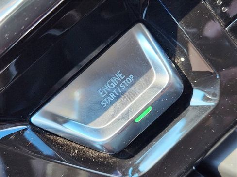 Used 2022 GMC Sierra 1500 AT4 w/ AT4 Premium Package image 22