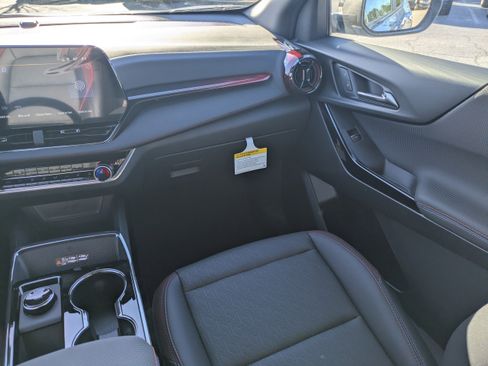 New 2026 Chevrolet Equinox RS image 18