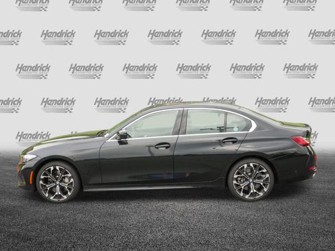 Certified 2025 BMW 330i Sedan RWD image 6