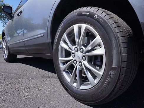 Used 2021 Cadillac XT5 Premium Luxury w/ LPO, Floor Liner Package image 6