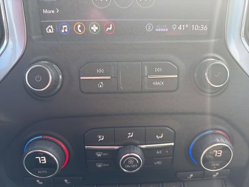 Used 2020 Chevrolet Silverado 1500 LTZ image 24