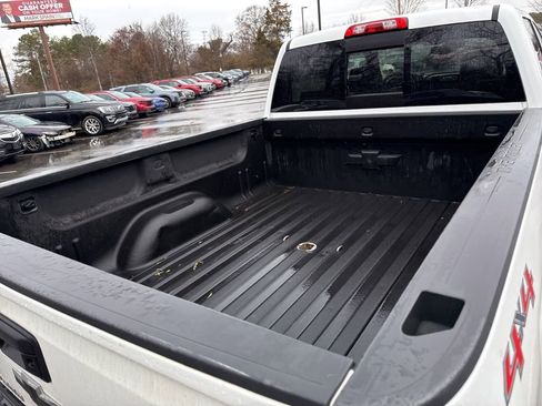 Used 2016 Chevrolet Silverado 2500 High Country w/ High Country Premium Package image 10