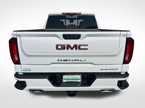 Used 2024 GMC Sierra 1500 Denali w/ Denali Reserve Package AWD/4WD image 4