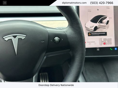 Used 2022 Tesla Model 3 Performance image 34