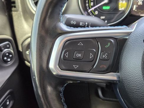 Used 2022 Jeep Wrangler Unlimited Rubicon 4xe w/ Cold Weather Group AWD/4WD image 31
