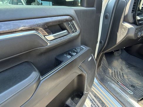 Used 2024 Chevrolet Silverado 2500 LTZ w/ LTZ Plus Package AWD/4WD image 15