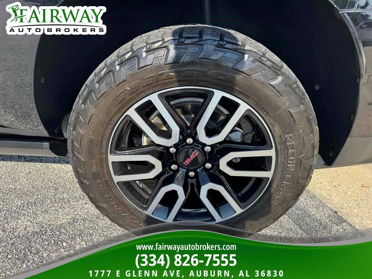 Used 2021 GMC Yukon XL AT4 w/ AT4 Premium Plus Package AWD/4WD image 36