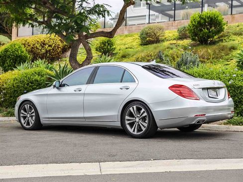 Used 2016 Mercedes-Benz S 550 Sedan image 3