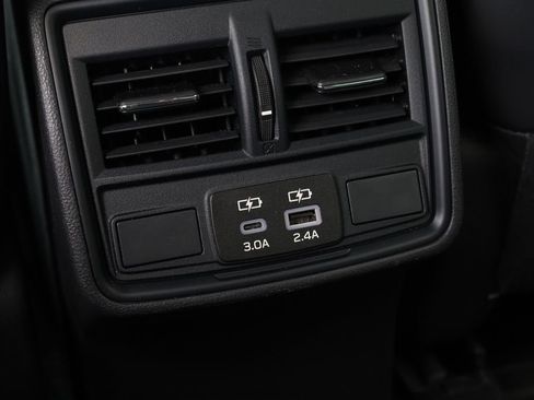Certified 2026 Subaru Forester Premium AWD/4WD image 22