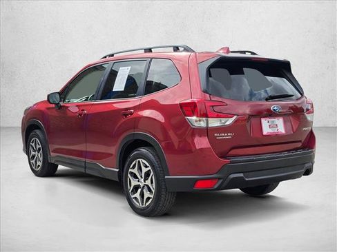 Used 2023 Subaru Forester Premium AWD/4WD image 3