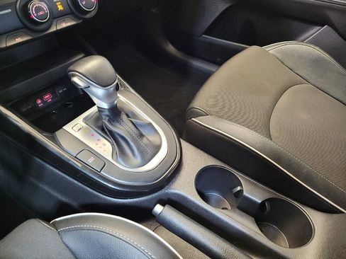 Used 2021 Kia Forte GT-Line image 26